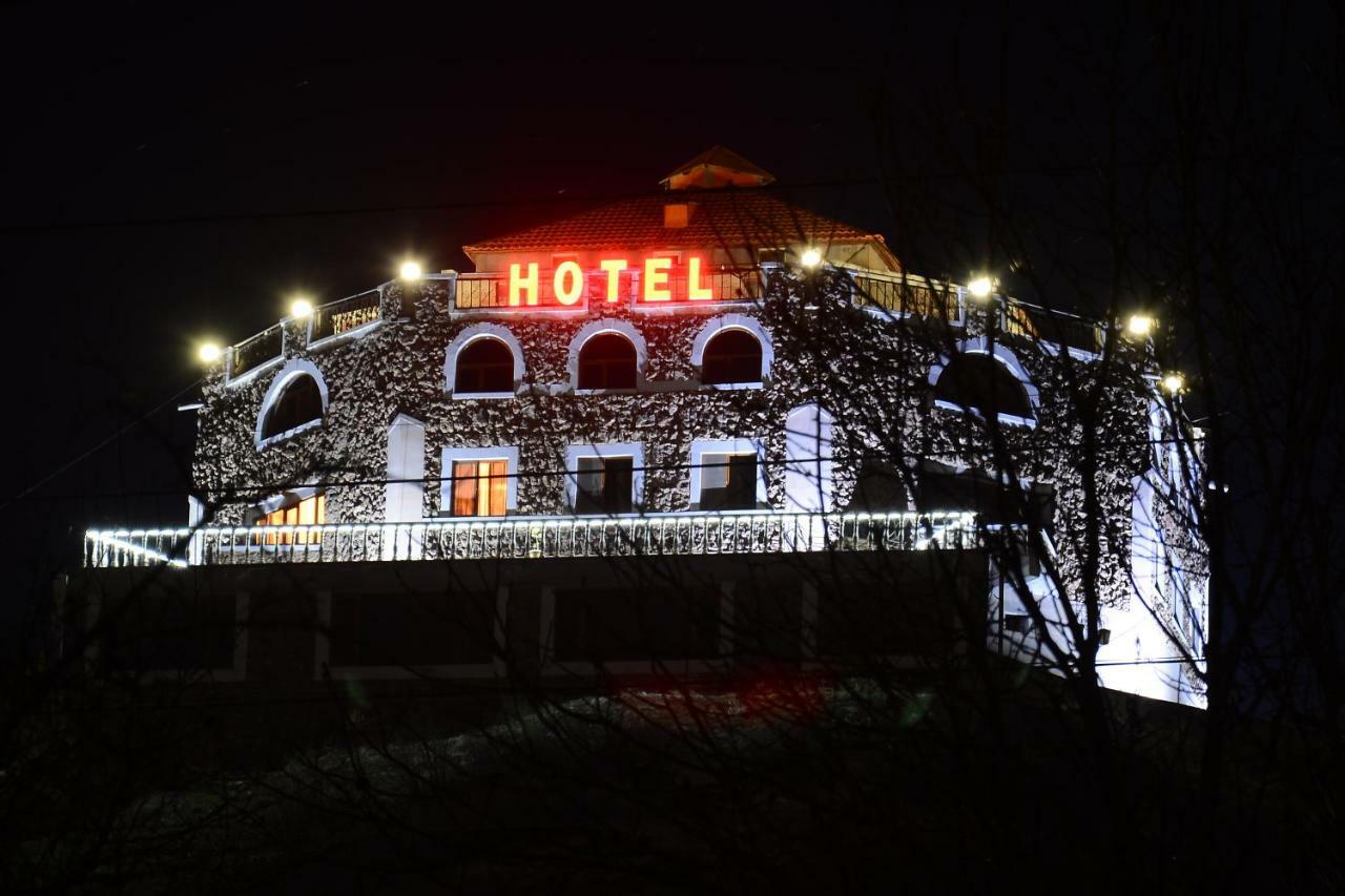 Amrots Hotel Vaykʼ Exterior foto